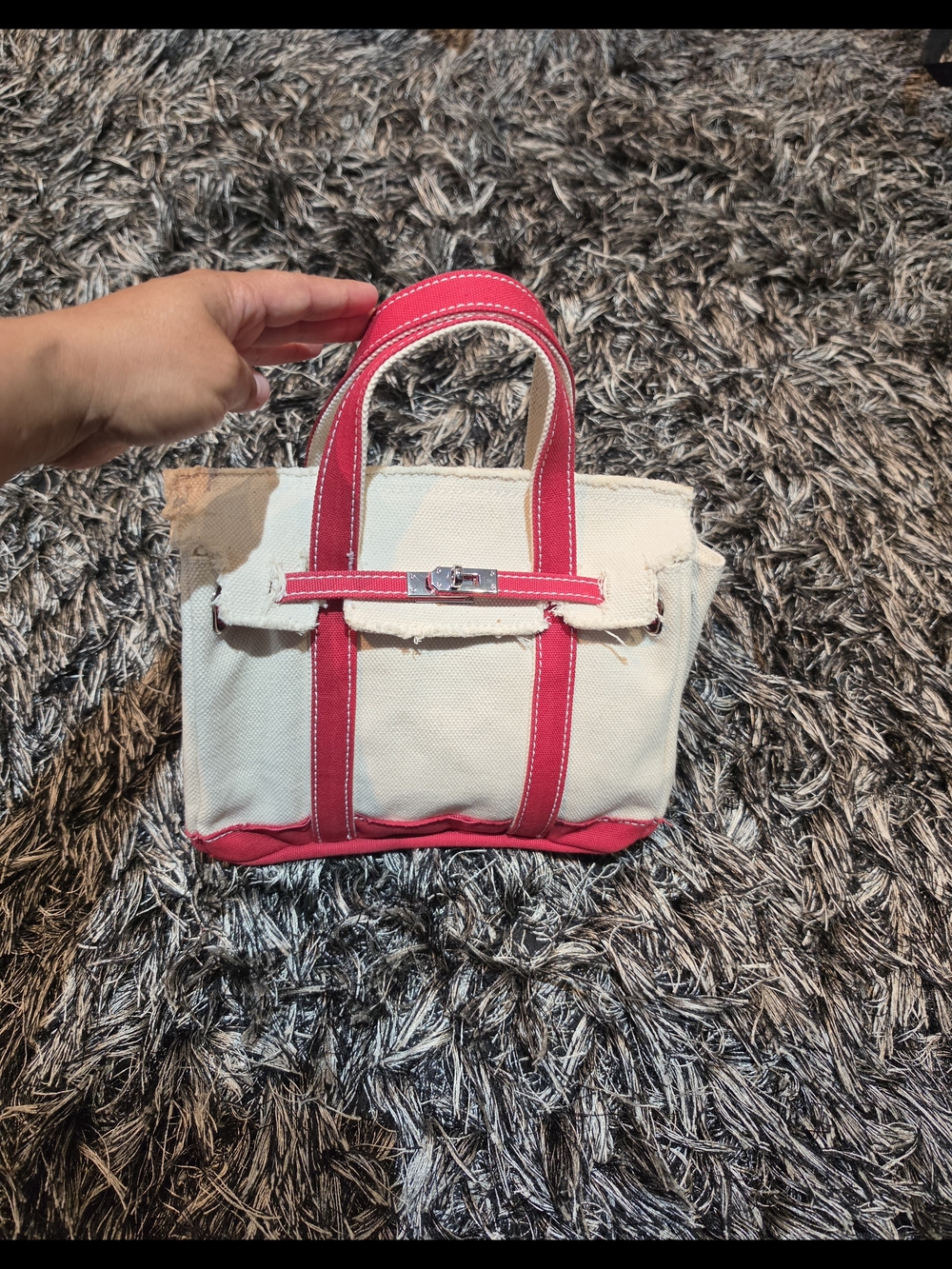 Sunwin Canvas Tote Handbag with Red Trim